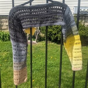 Colorful crochet sleeves